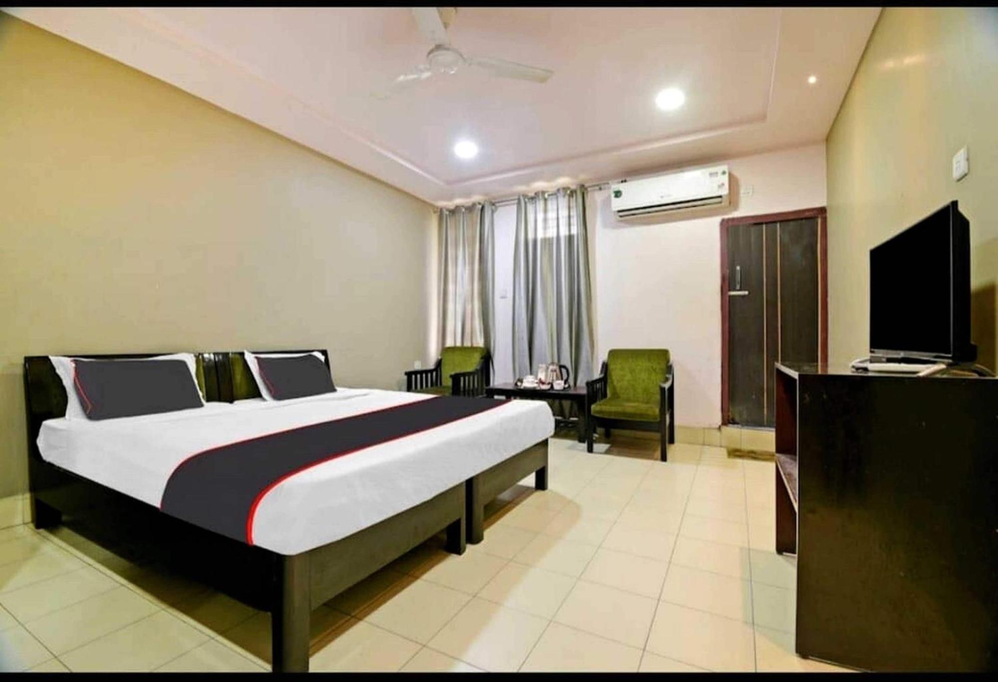 Collection O Megha Resort Jorhat Exterior photo