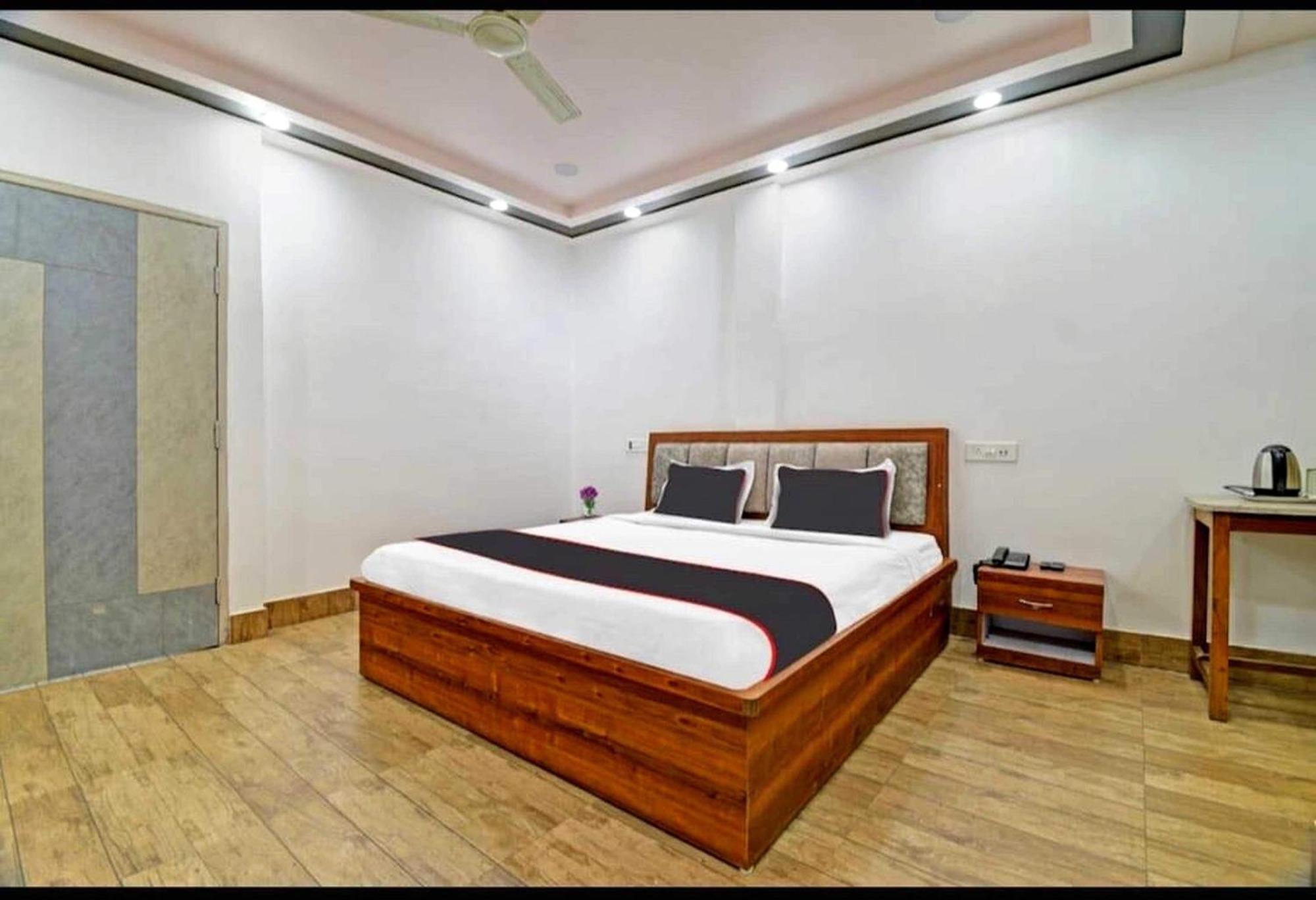 Collection O Megha Resort Jorhat Exterior photo